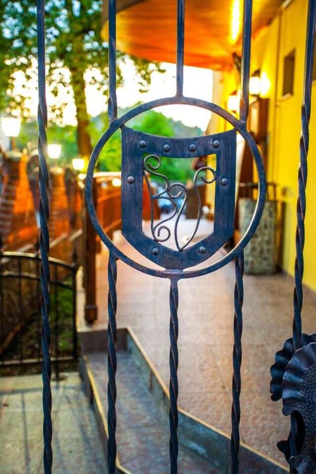 Отель Pension Brasovu Vechi Брашов-15