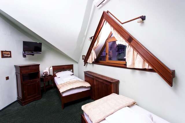 Отель Pension Brasovu Vechi Брашов-29